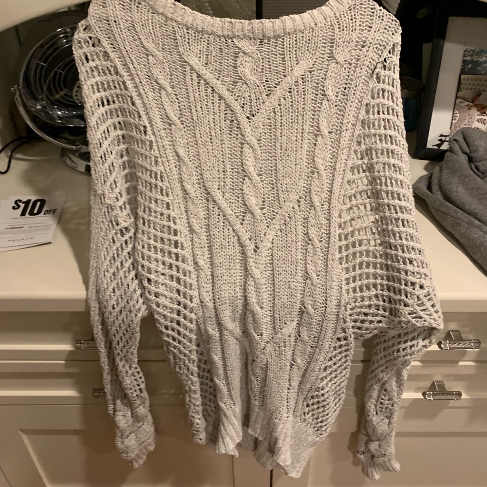 brandy melville sweater